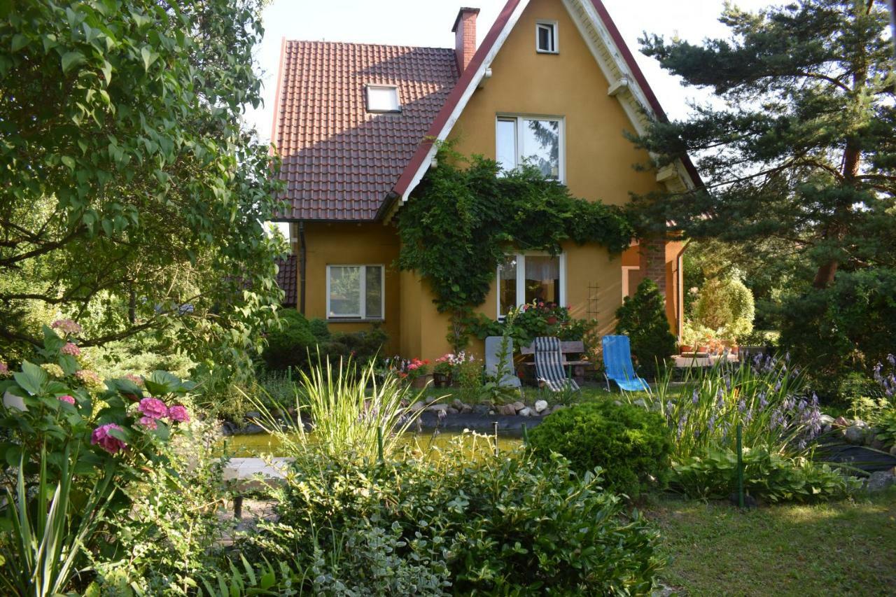 Dom Wczasowy Janina Mikoszewo Buitenkant foto