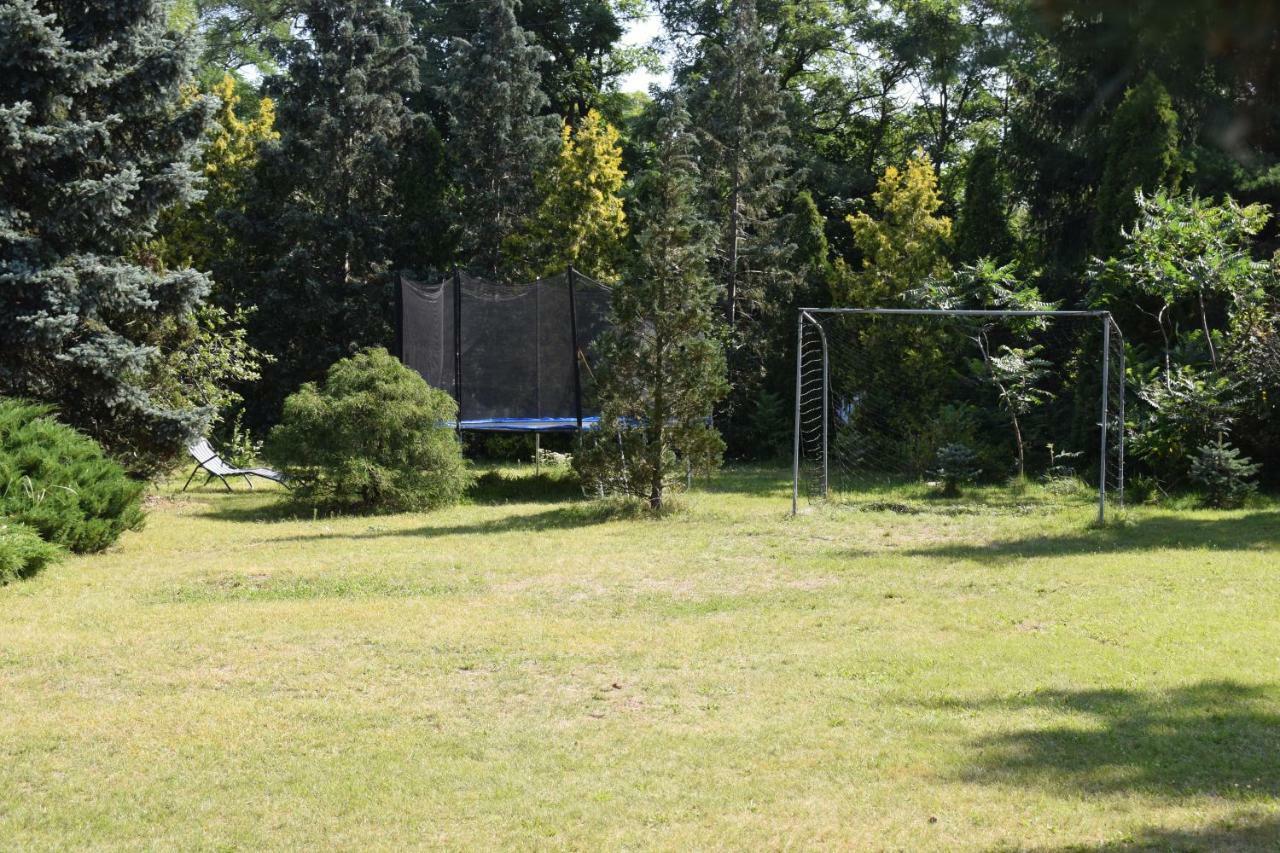 Dom Wczasowy Janina Mikoszewo Buitenkant foto